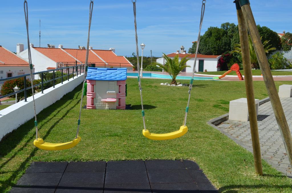 אריסרייה Coral Villa מראה חיצוני תמונה