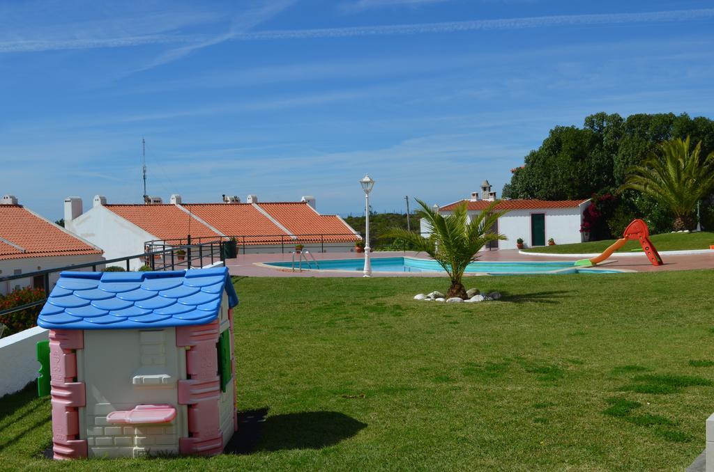 אריסרייה Coral Villa מראה חיצוני תמונה