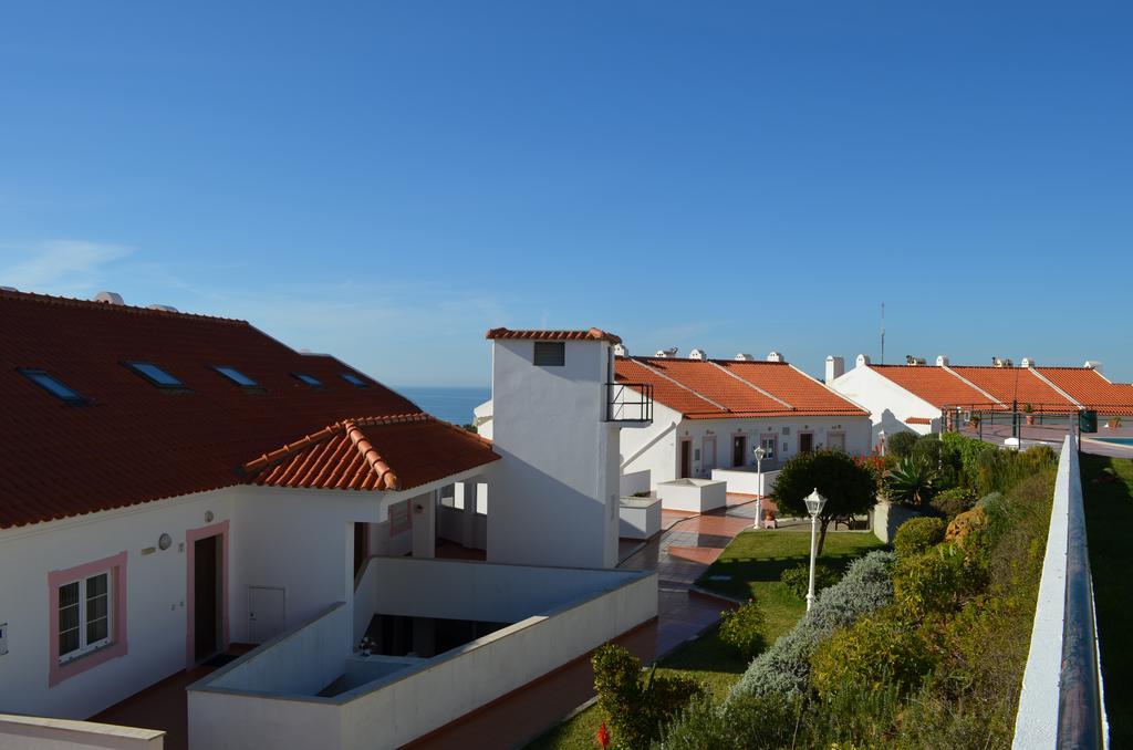 אריסרייה Coral Villa מראה חיצוני תמונה
