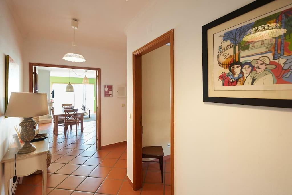 אריסרייה Coral Villa מראה חיצוני תמונה